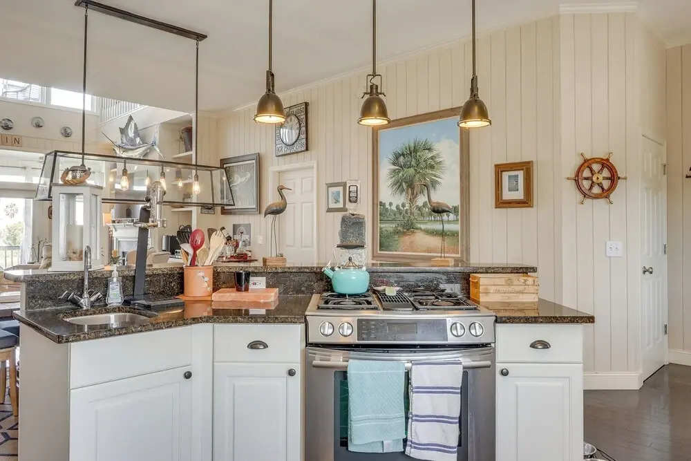 Marina & Golf Course Views: Edisto Island Home