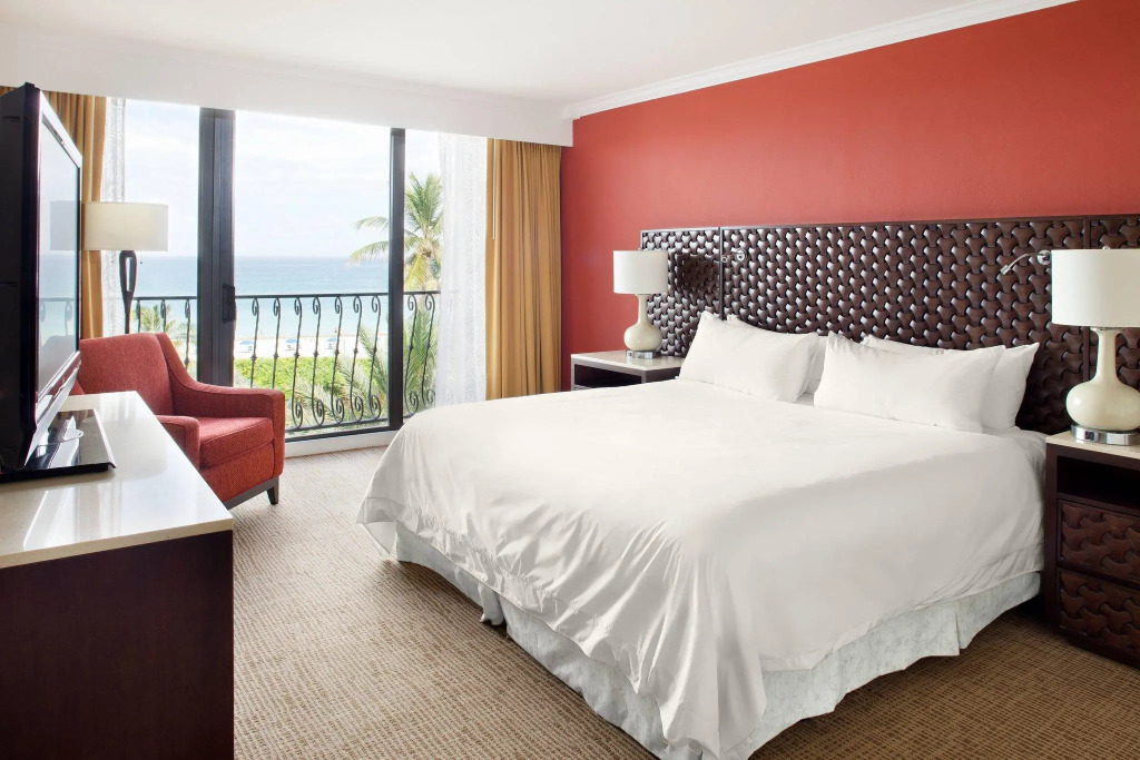 Opal Grand Oceanfront Resort & Spa
