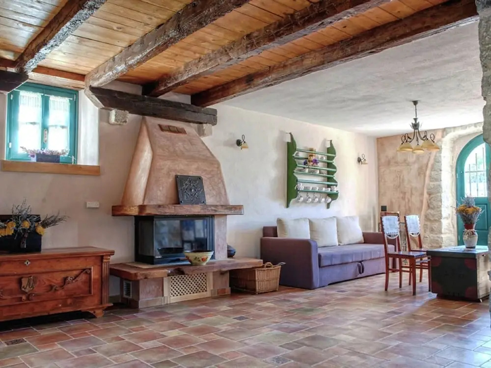 Villa on Krk with Pool and Outdoor Kitchen