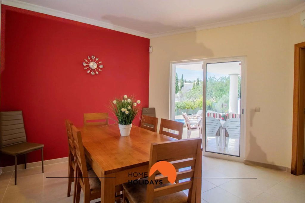 #102 Clube Albufeira villa with private pool & garden