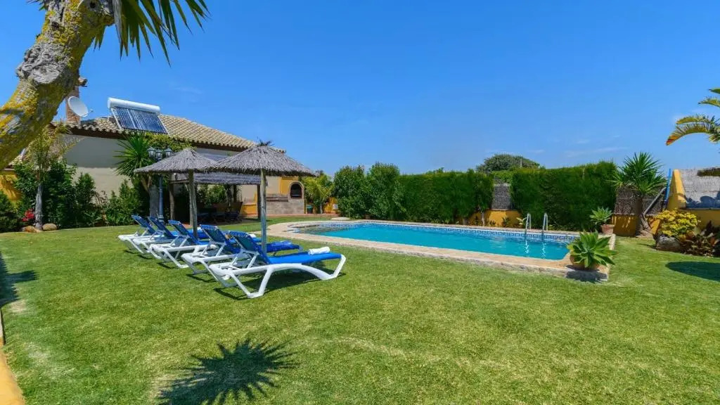 Casa Quintero 4 dorm Conil de la Frontera by Ruralidays