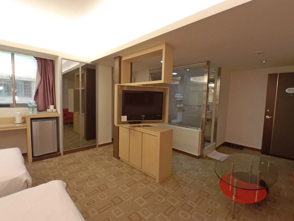 Newrise Hotel