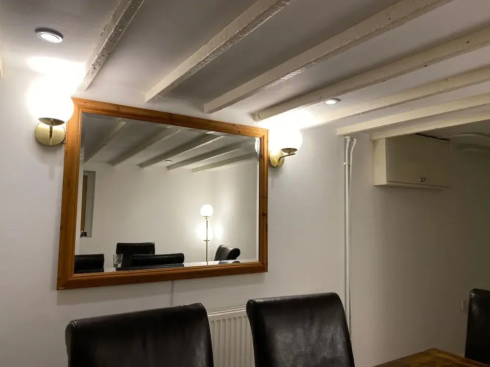 Seamless Hotels
