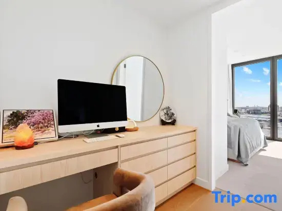 Waterfront CBD luxury 1Br with best view