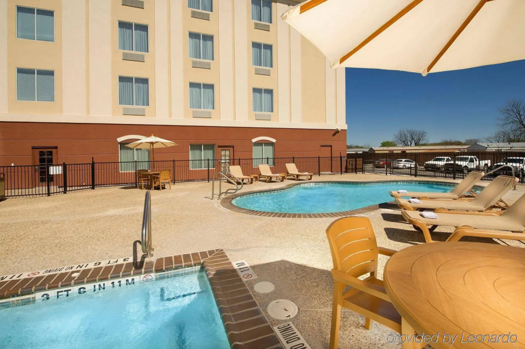 Holiday Inn Express Uvalde by IHG