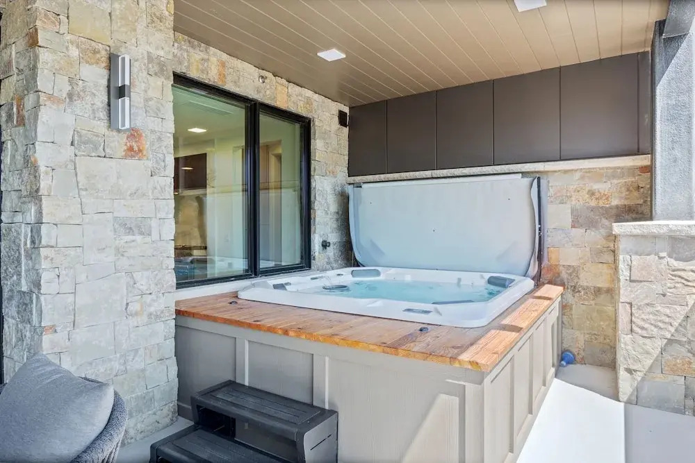 Empire Residences at Deer Valley Resort - Three Bedroom Deluxe Residence #401 3 Condo