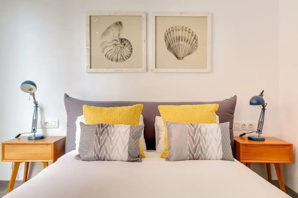 Wonderful Renovated 1 Bed With Terrace