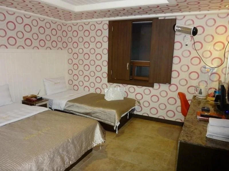 Petra Hotel