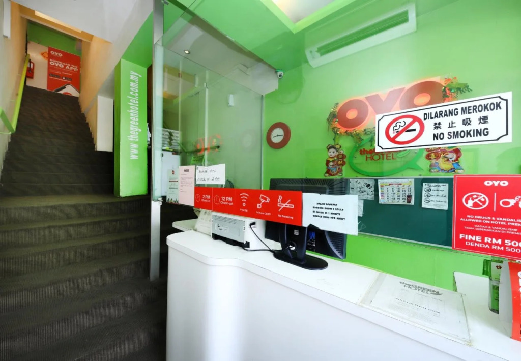 OYO 479 The Green Hotel