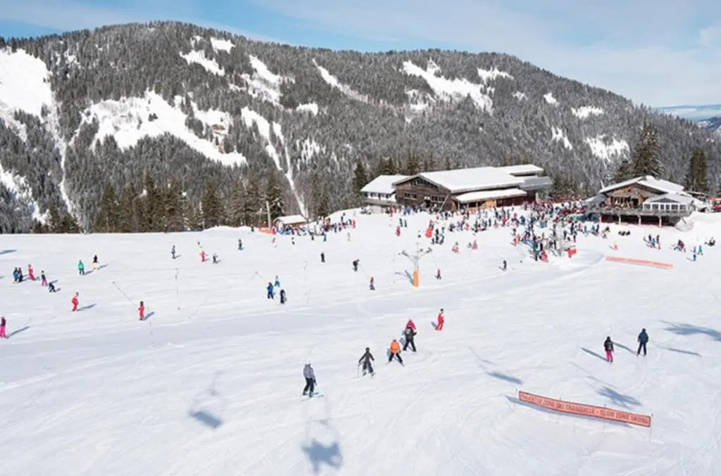 Relai S11 Grand et lumineux studio avec coin montagne 4-6 pers, 30m des pistes, grand balcon, DRAPS NON COMPRIS