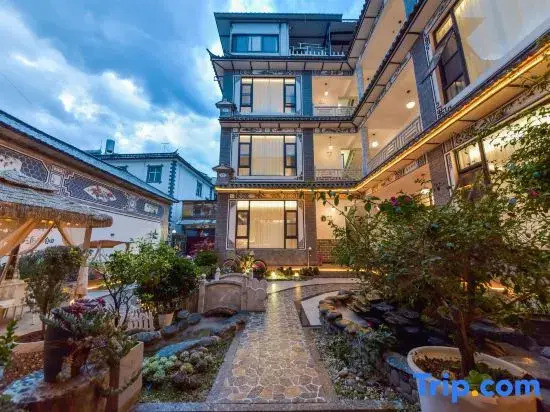 Chenxing Xiaoyuan Light Luxury Homestay (Dali Ancient City Branch)