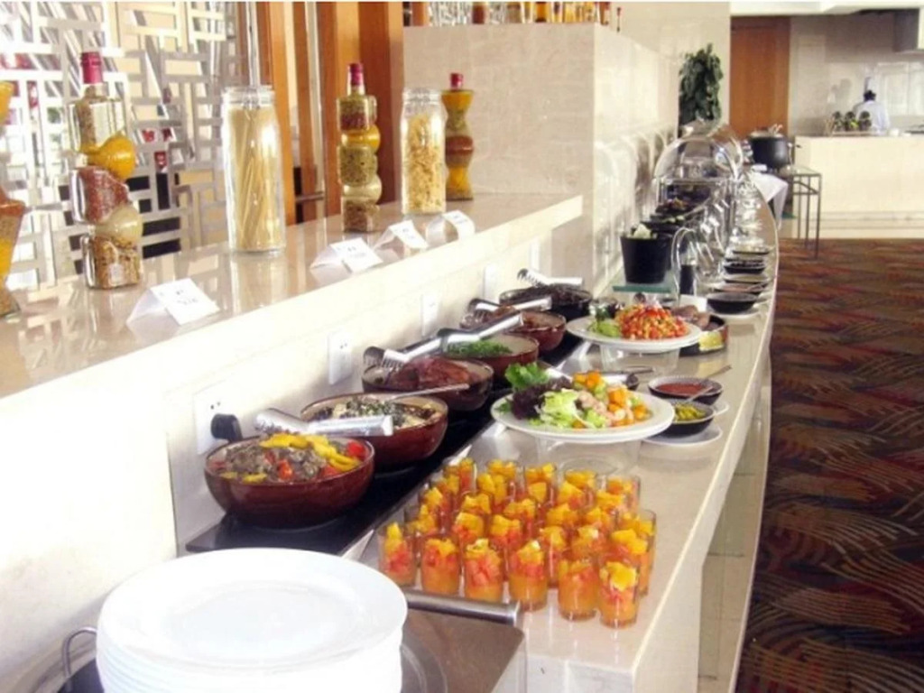 Glarun Jinling Hotel