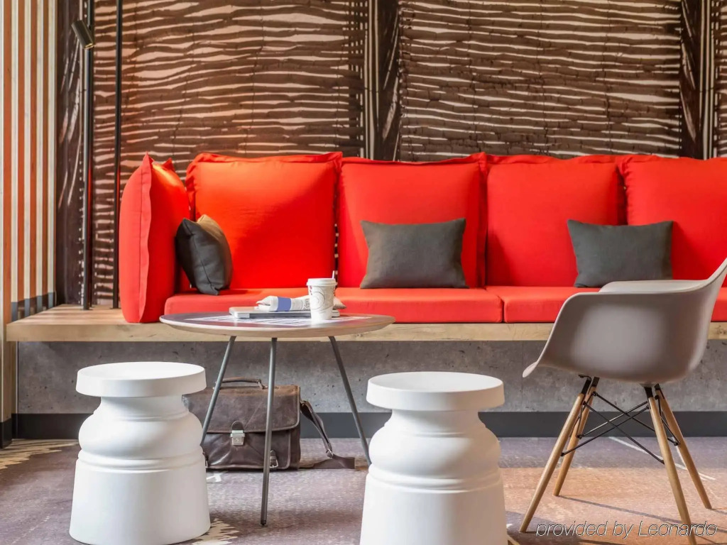 ibis Nantes Centre Tour Bretagne