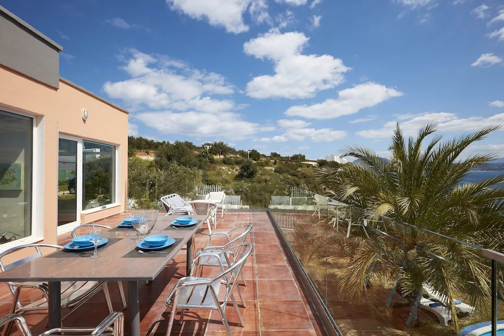 Longobardi Sea Front Villa Chania Greece