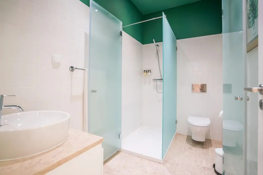 Modern Apartment in Chiado (The Heart of Lisbon) - 2