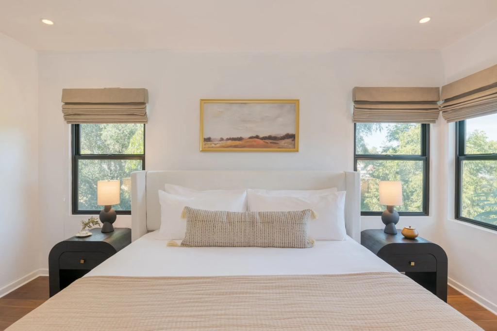 Silver Screen by Avantstay Luxe Backyard Escape