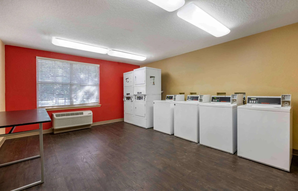Extended Stay America Select Suites - Orlando - Maitland - Summit Tower Blvd