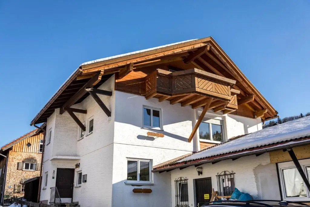 Allgäu Ferienhaus 5 Apartments mit Sauna,Balkon, Garten und Privatparkplatz