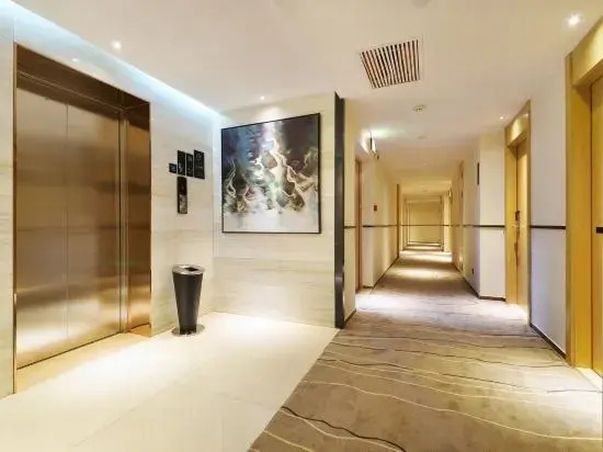 City Comfort Inn Hotel (Huangpi Square Subway Station Xiangyang Avenue)