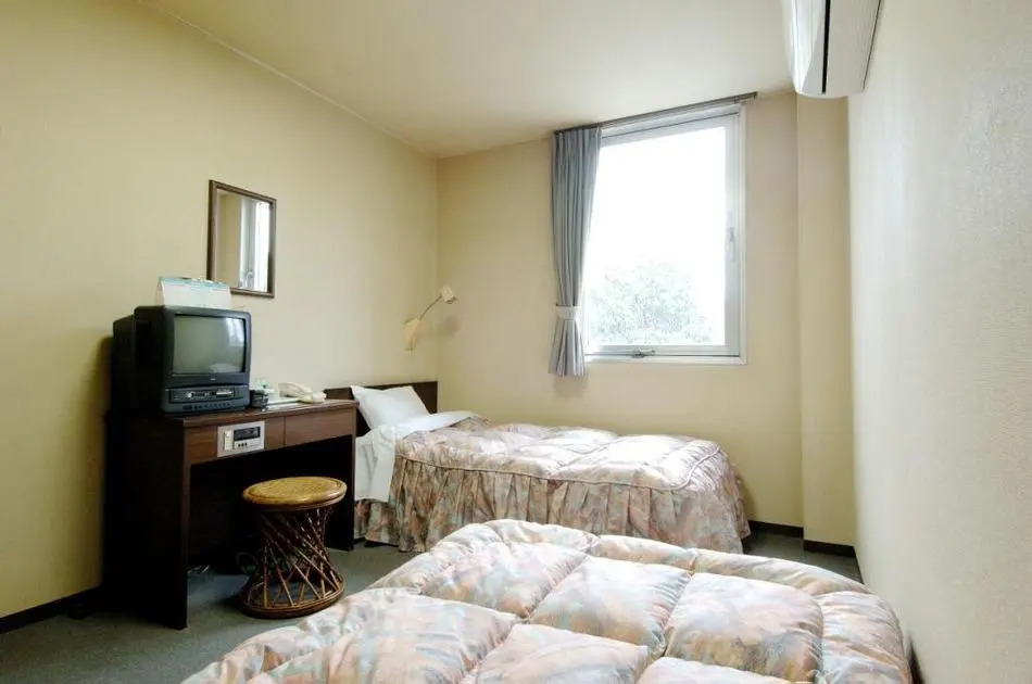 Business Hotel Okadaya Tahara
