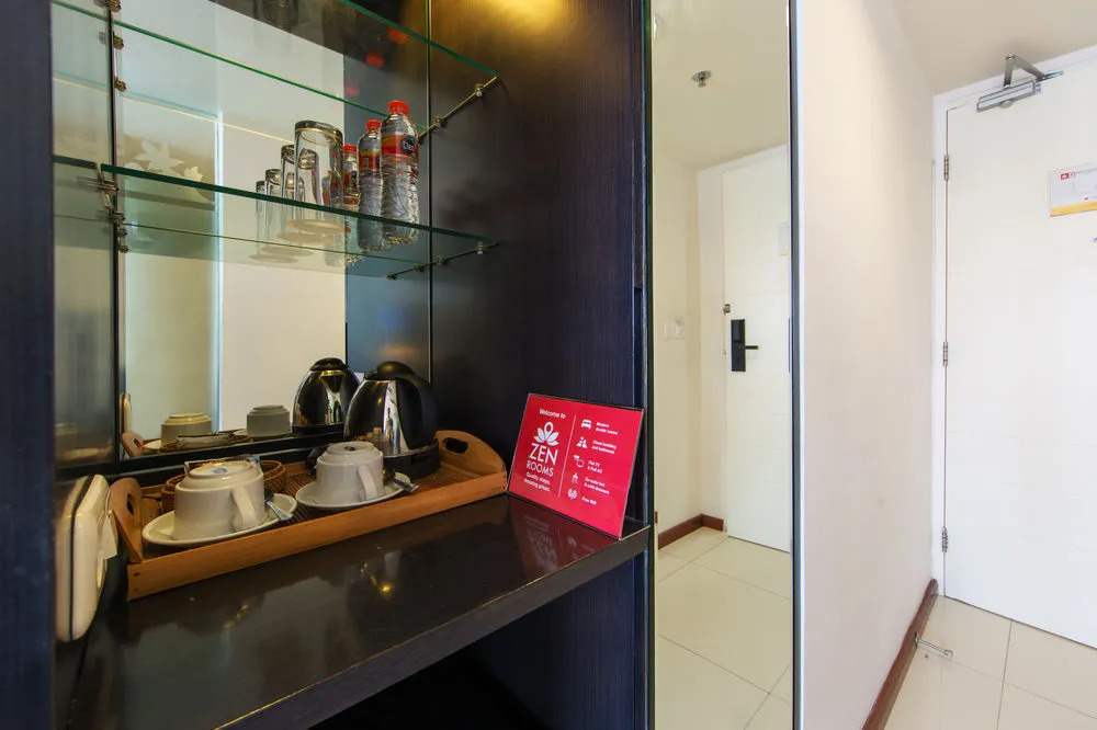 ZenRooms Kuta Jerman Beach