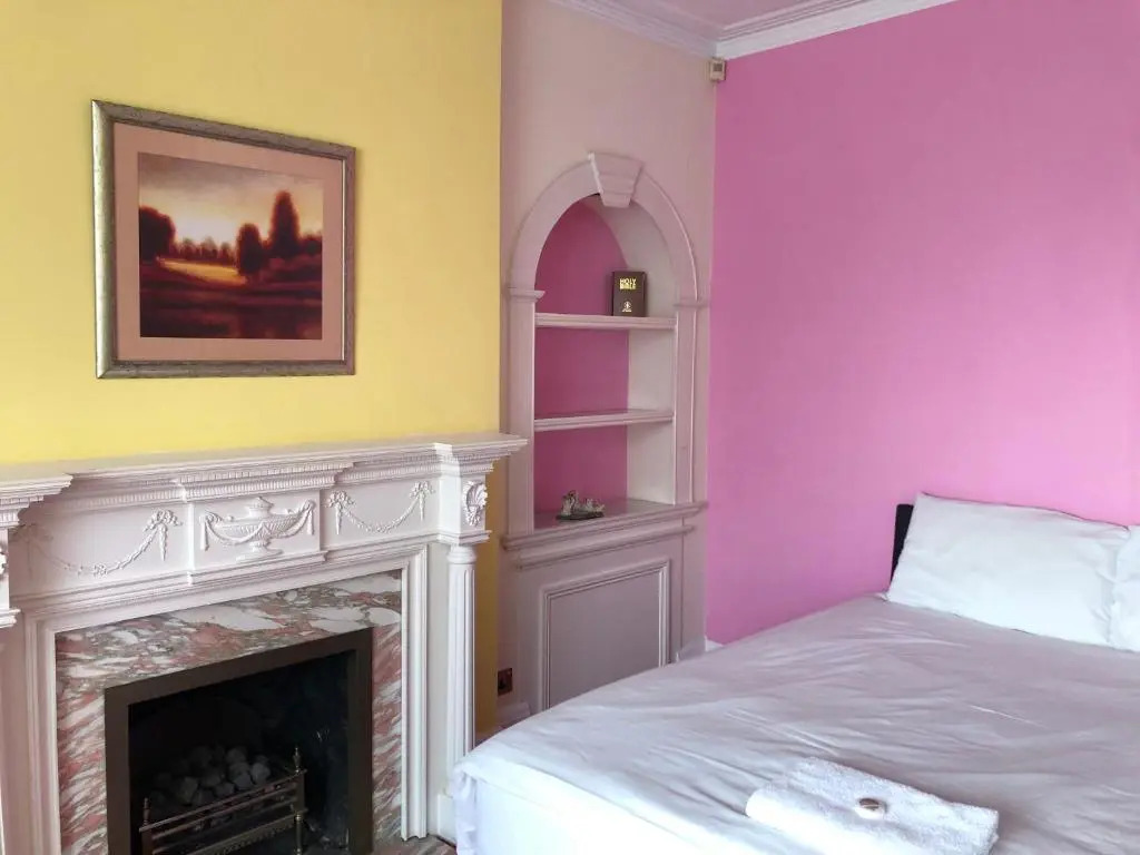 Lyttleton Guest House Limited