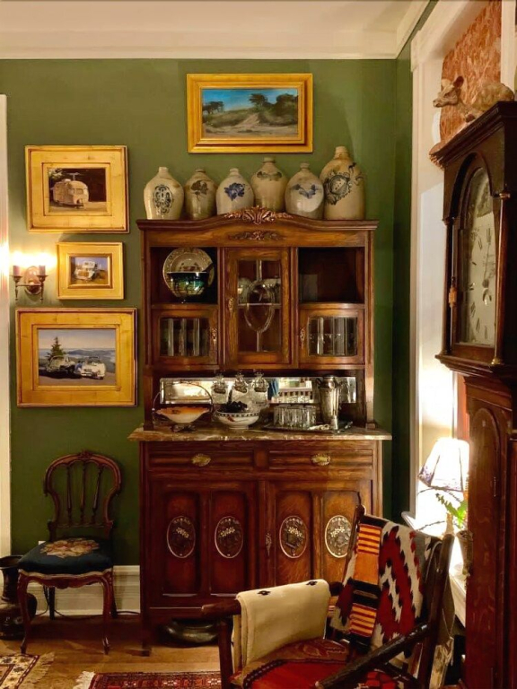 The Dolon House Bed and Breakfast