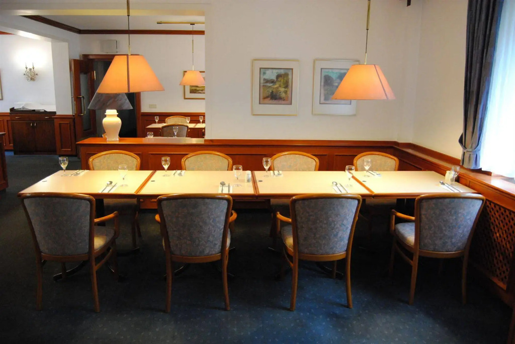 Parkside Hotel