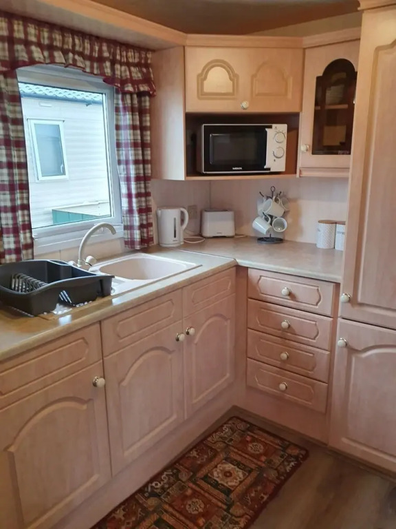 MB Caravans Towyn