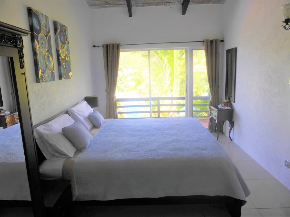 Marigot Palms Luxury Caribbean Gateway