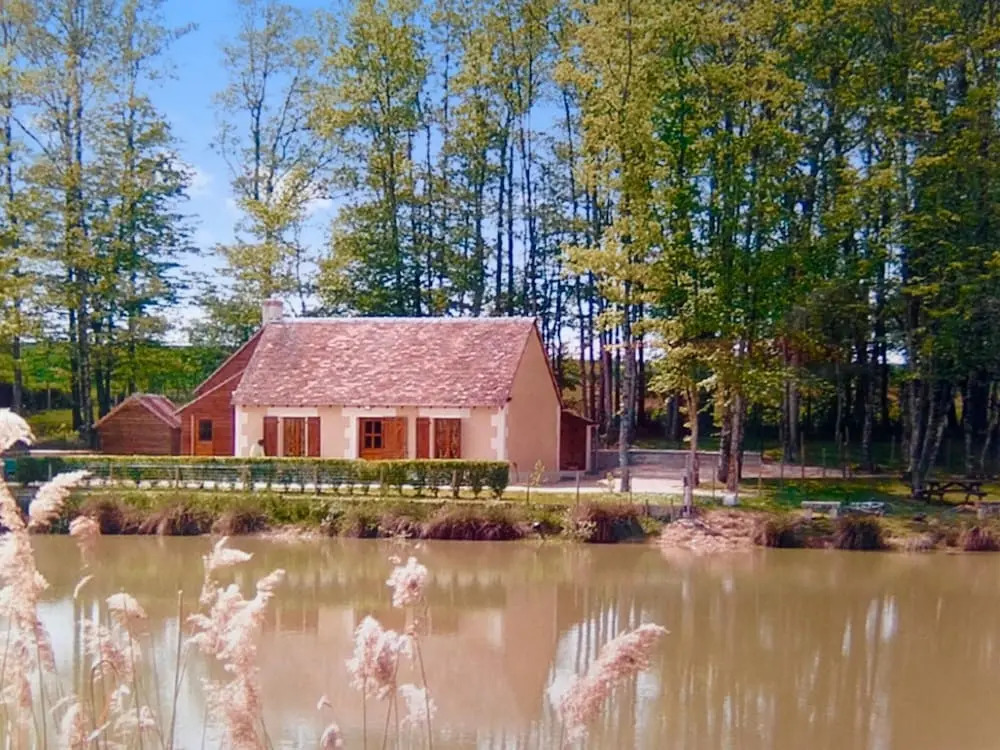 House With 3 Bedrooms in Faverolles, With Wonderful Lake View, Pool Ac