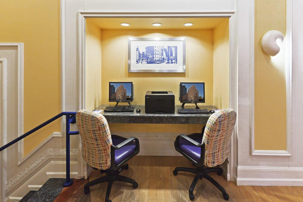 Hotel Indigo Dallas Downtown by IHG