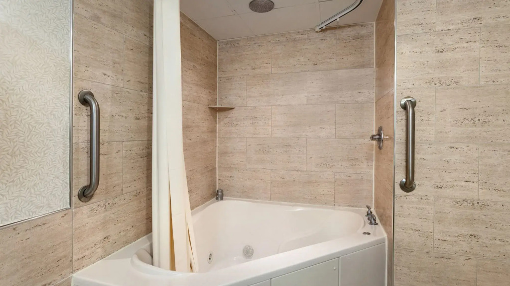 Holiday Inn & Suites Ocean City by IHG
