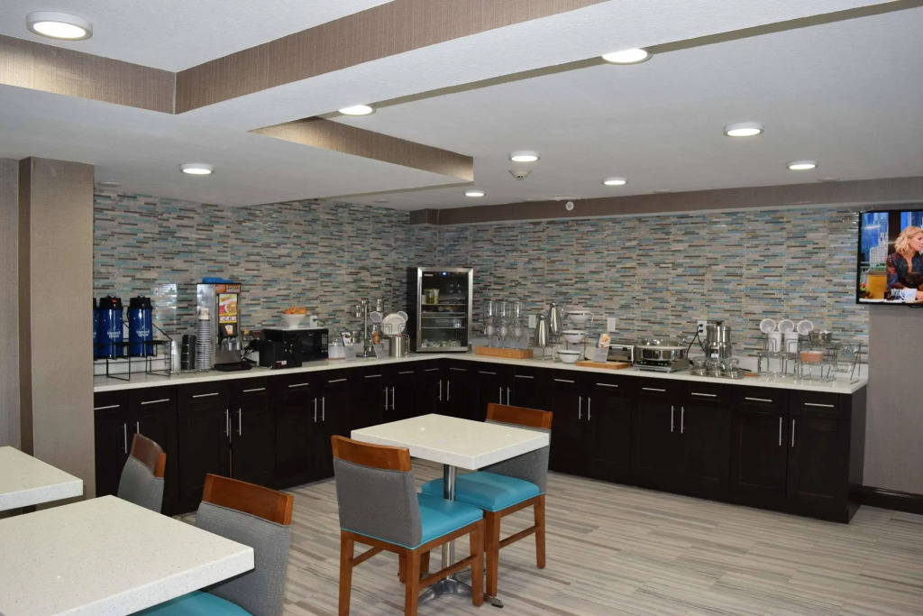 Best Western Plus Hardeeville Inn & Suites