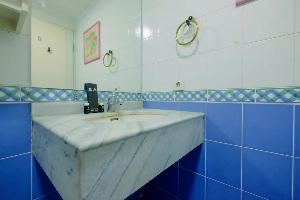Comfortable 2BR Bona Vista Apartment