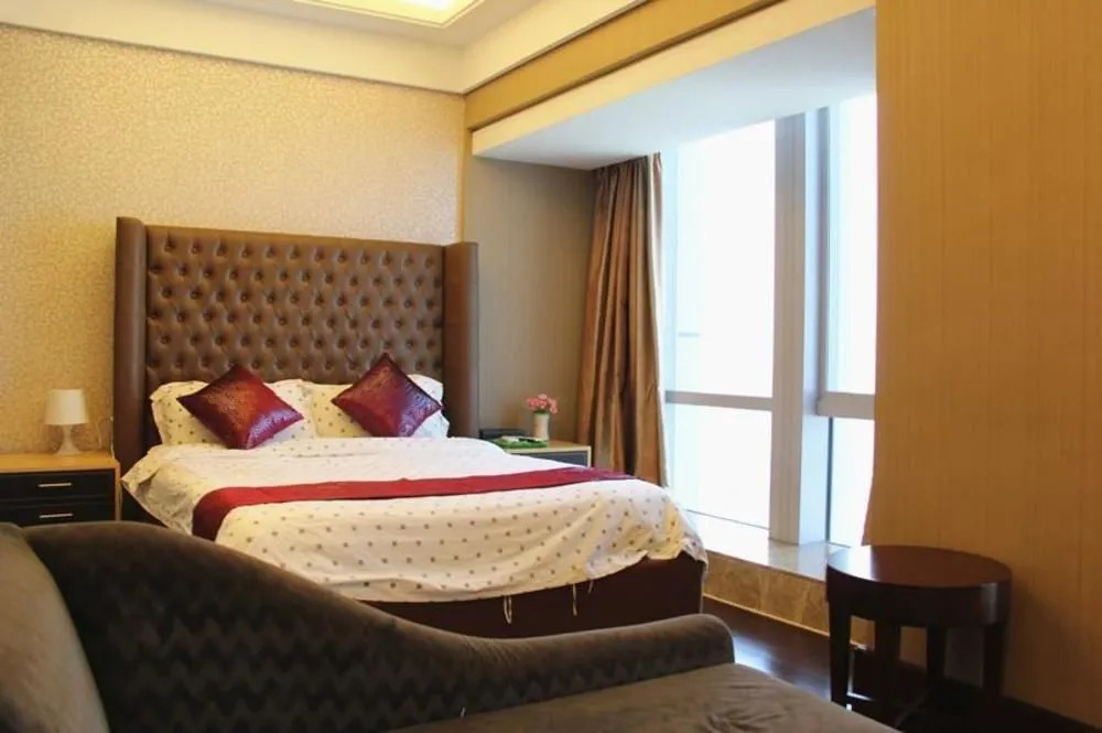 Modern Family Inn