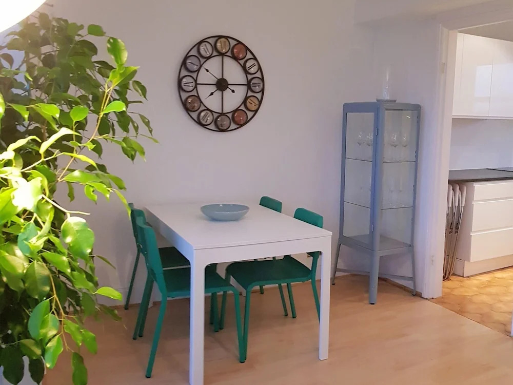 Bright 3 Bedrooms in Central London/lupus Street