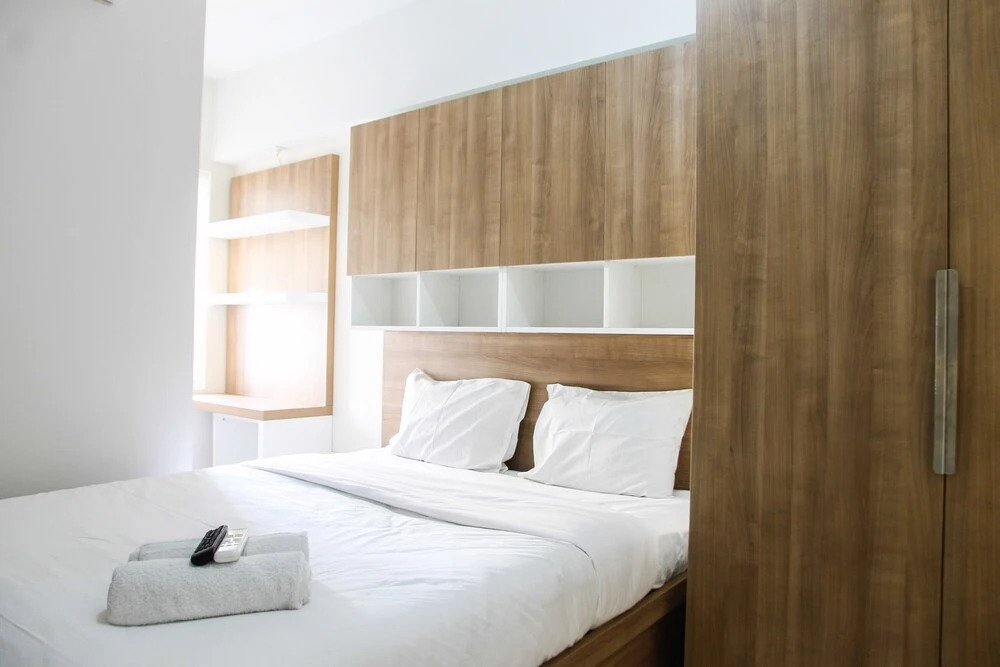 2BR with Sofa Bed at Springlake Summarecon Apartment