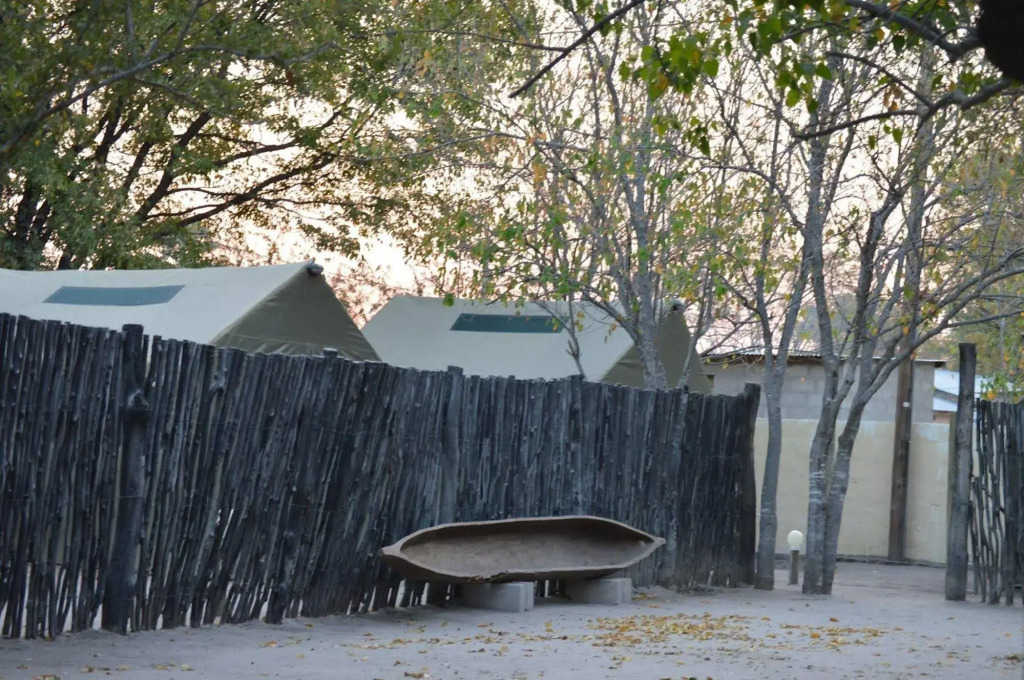 Motsebe Backpackers
