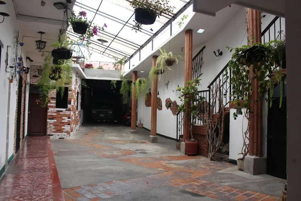 Hotel Calle Ancha