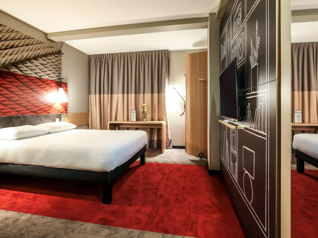 Ibis Niort Est Mendes France