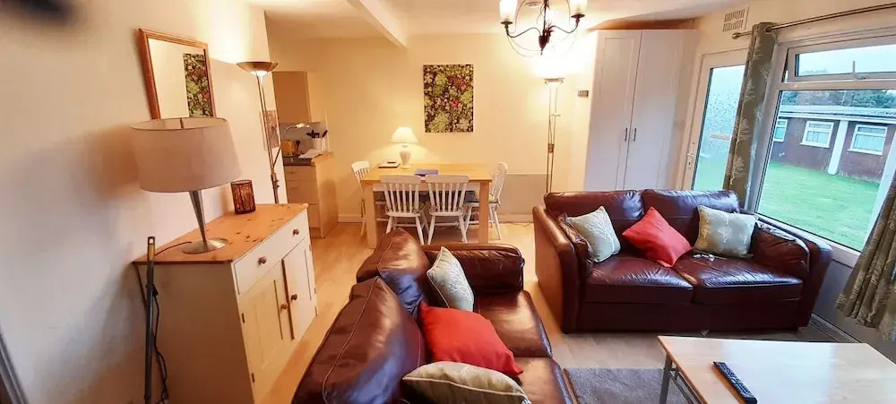 Sheenas Dartmouth Chalets
