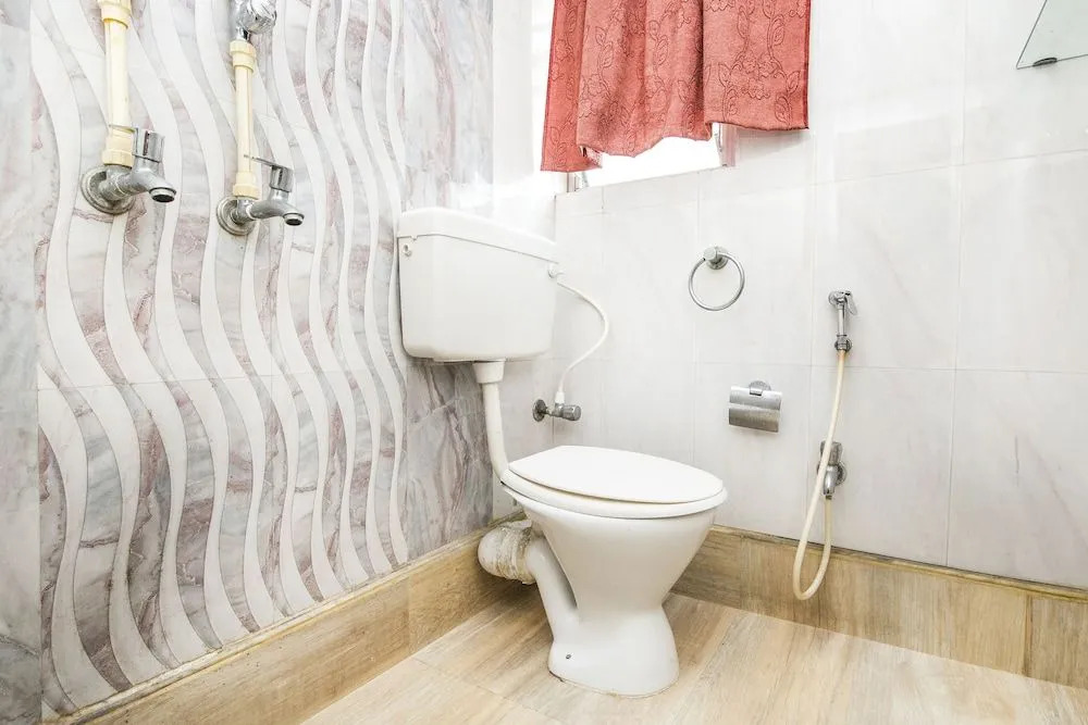 FabHotel Ghosh Villa Guest House