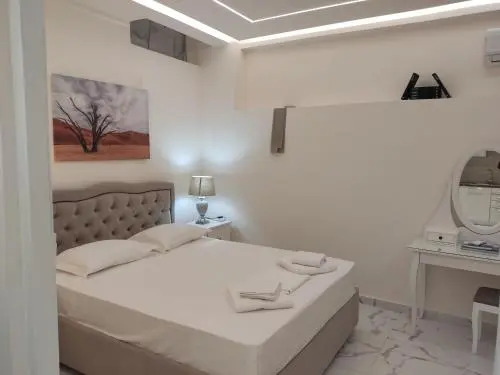 Athens City Center 5 Suites