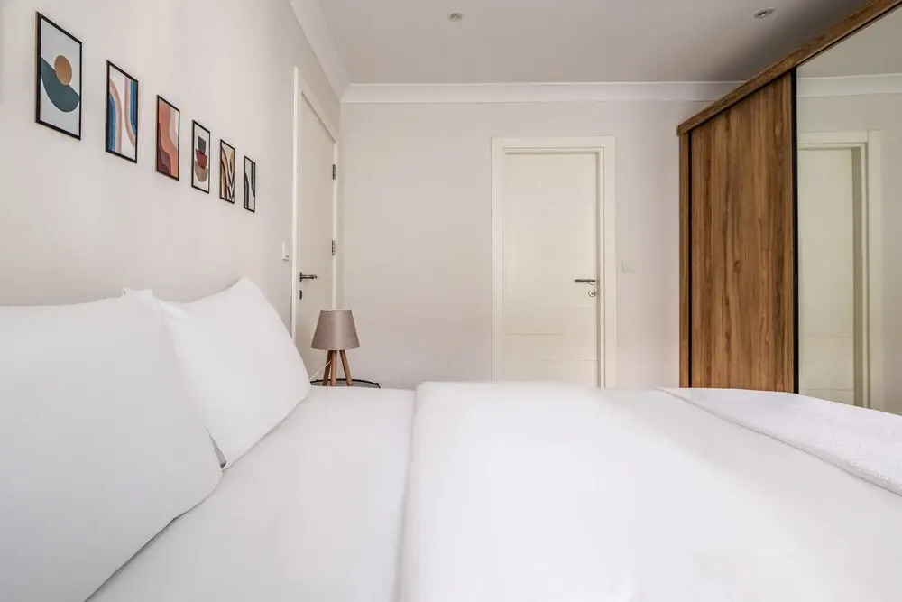 Flat with Backyard near Idealtepe Marmaray Station