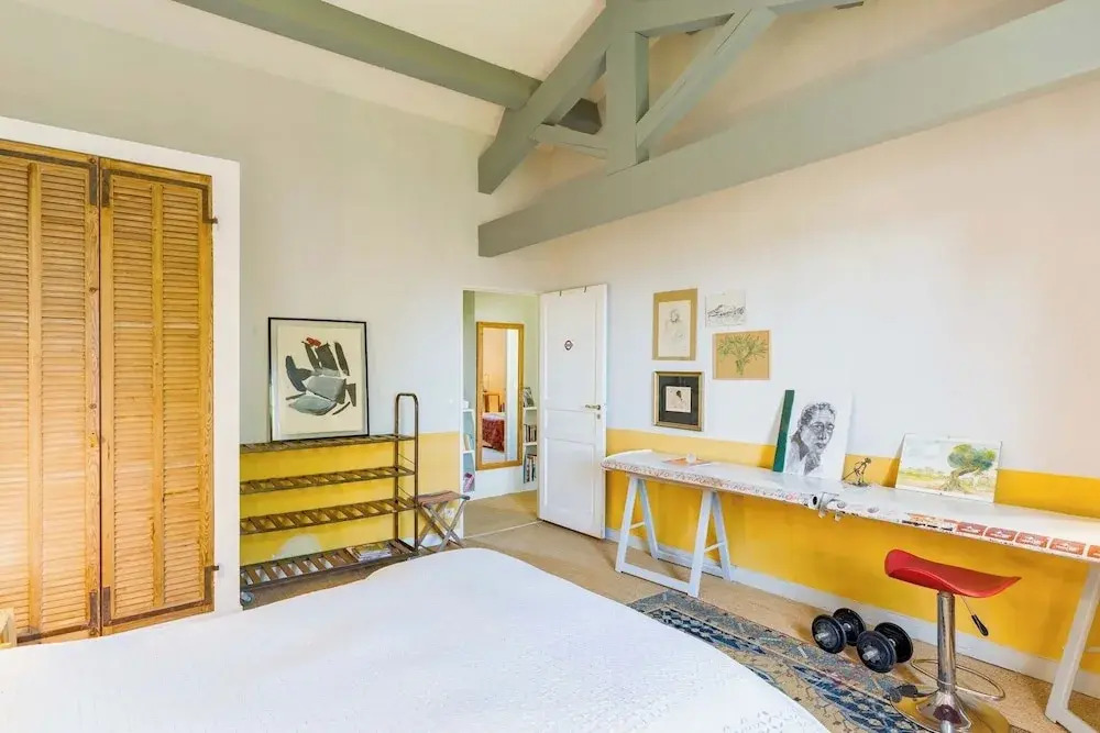 Elegant Bastide Near Aix With Pool