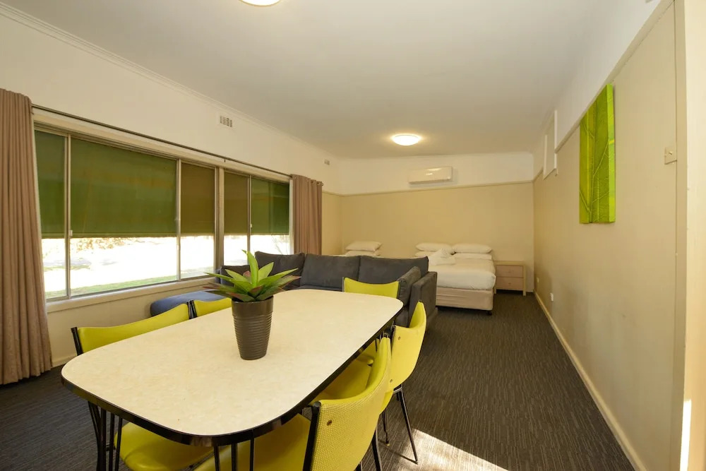 Sea Lake Motel-24 Hour Check-In Private Ensuite Rooms