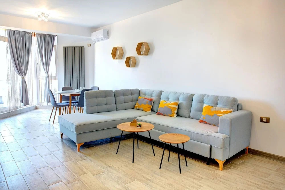 Aparthotel Ella Mamaia