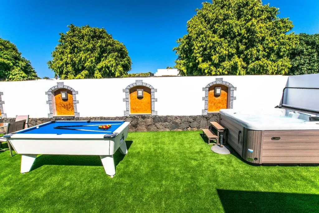 Villa Los Arcos - LH160 By Villas Now Ltd
