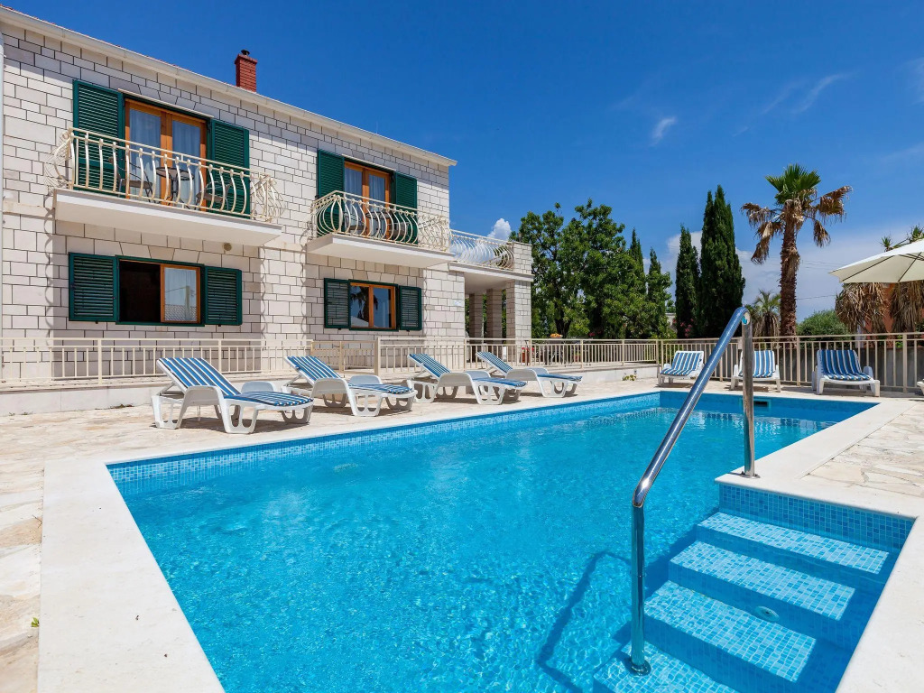 Villa Luna